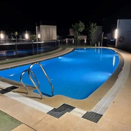 Apartment Tecnocordoba Aparcamiento Privado Gratuito Y Piscina *